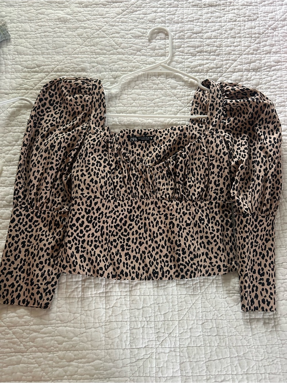 Zara Beige and Black Leopard-Print Puff-Sleeve Crop Top